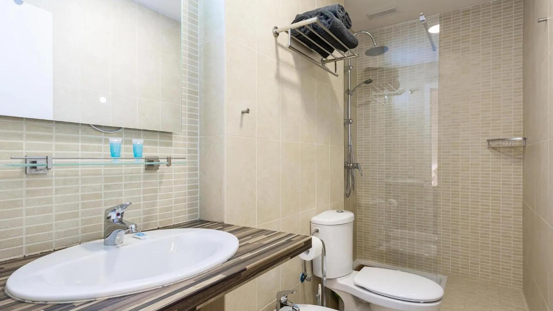 H2M Dos Aceras Loft Ground Floor, Air Conditioning, Wifi Malaga