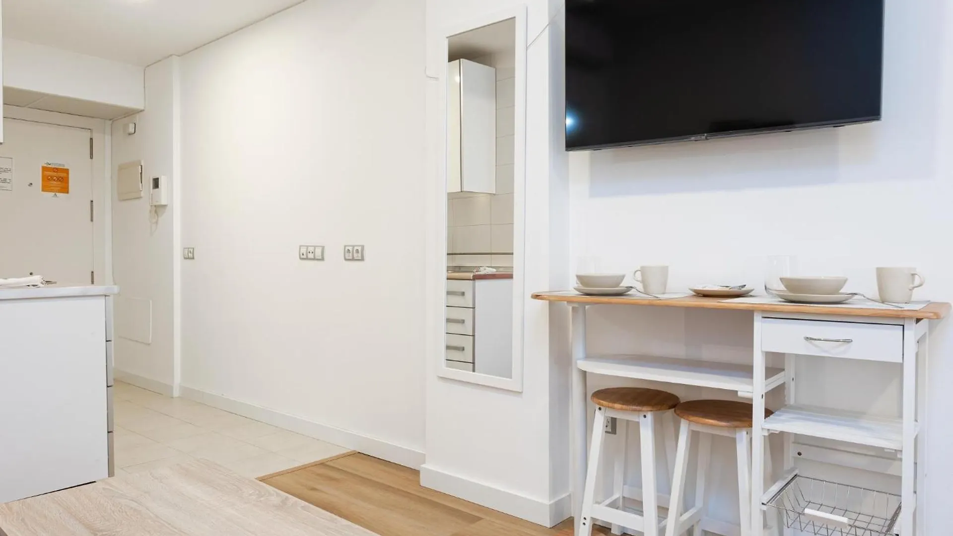 Apartment H2M Dos Aceras Loft Ground Floor, Air Conditioning, Wifi Malaga