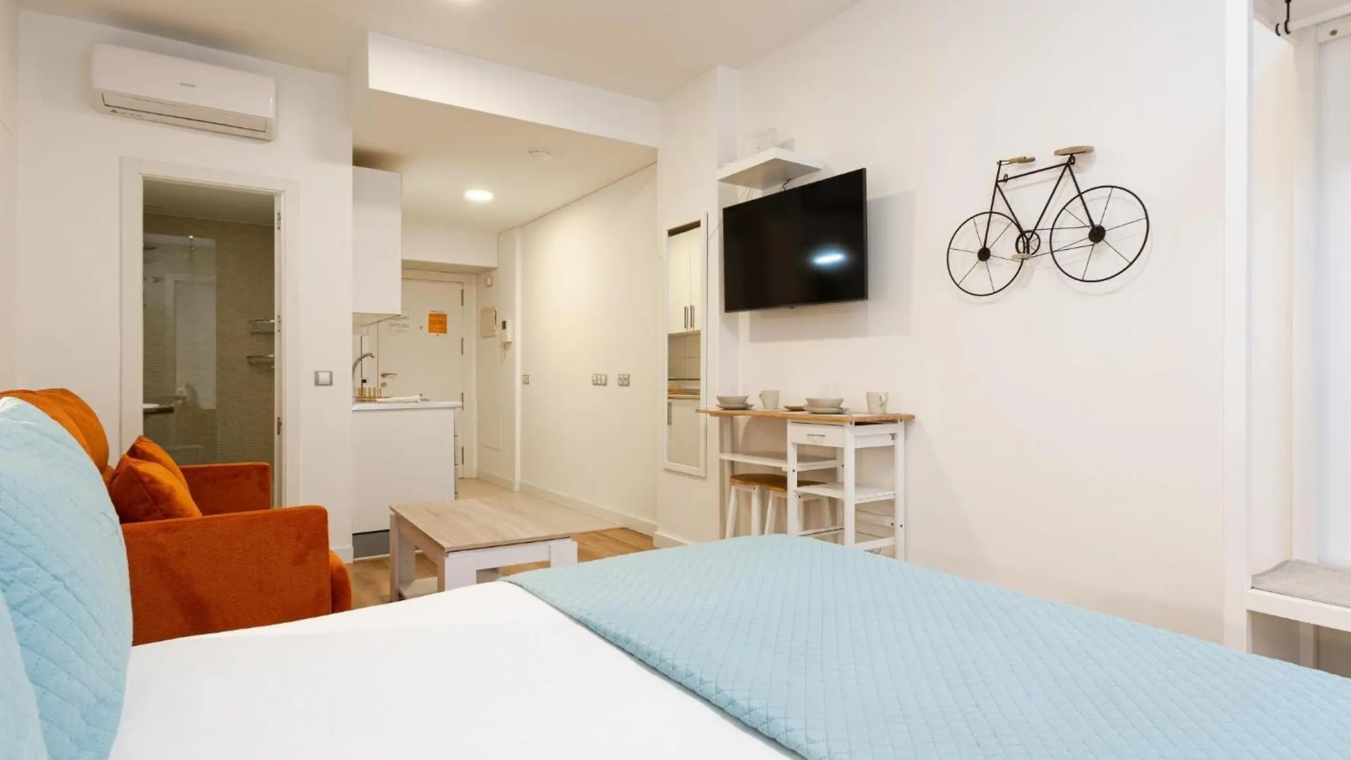 Lägenhet H2M Dos Aceras Loft Ground Floor, Air Conditioning, Wifi Málaga Spanien