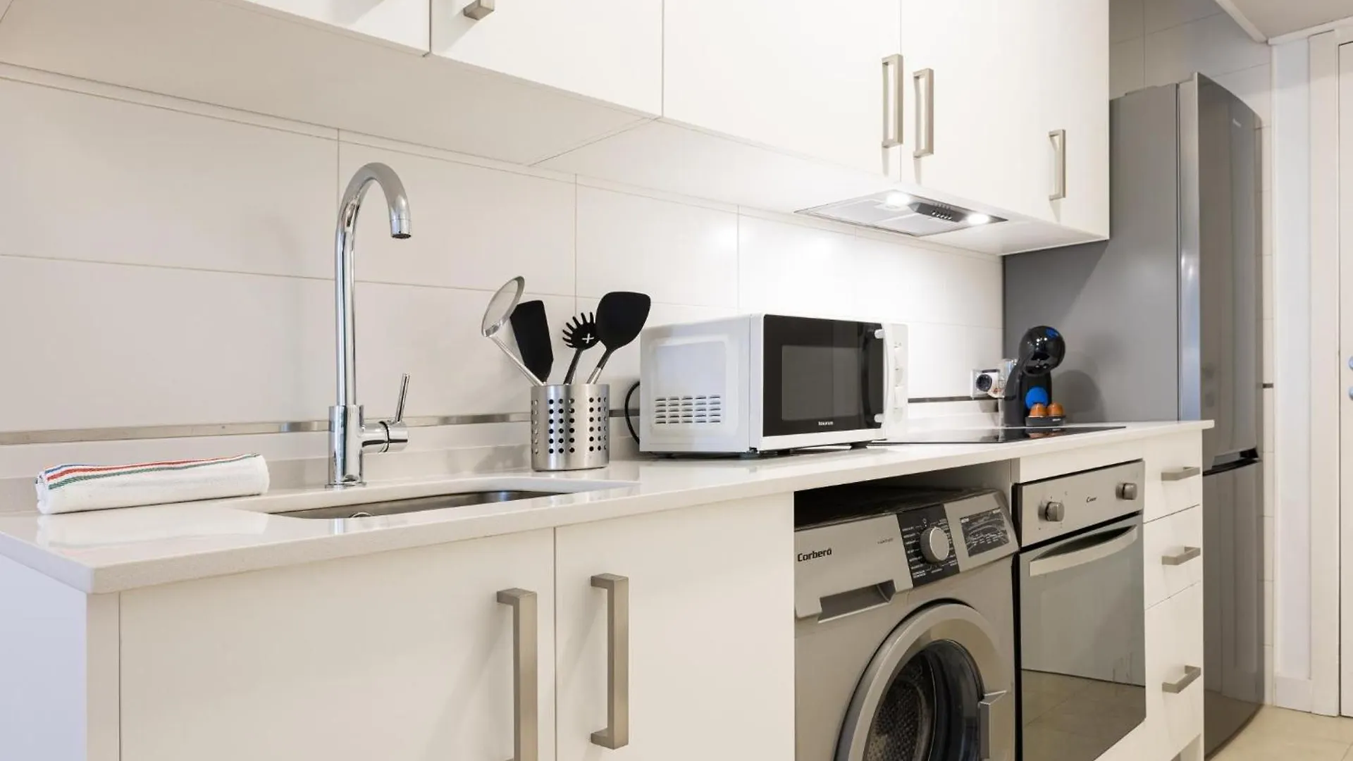 H2M Dos Aceras Loft Ground Floor, Air Conditioning, Wifi Malaga 0*,  Spain